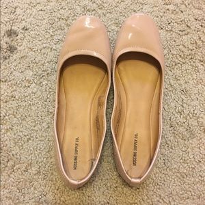 Ballet flats