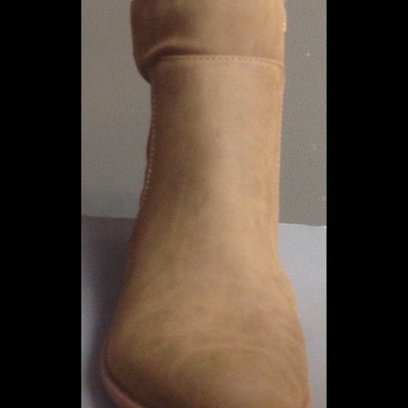 Short boot - Picture 1 of 4