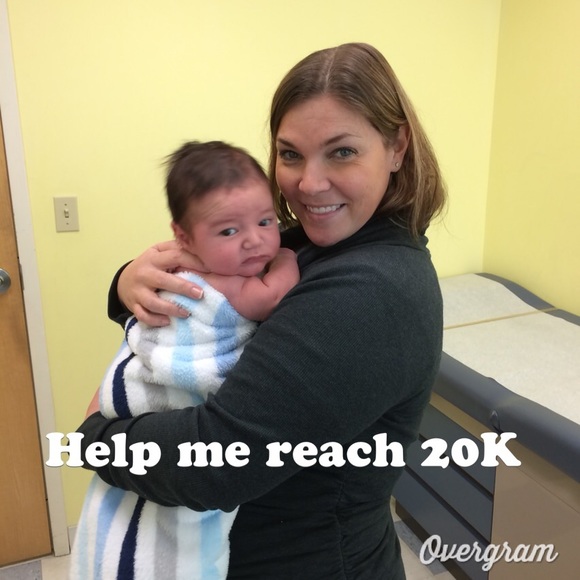 Follow game. Like, follow, and share. - Picture 2 of 2