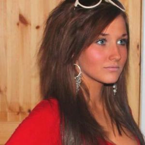 Meet your Posher, Nadia