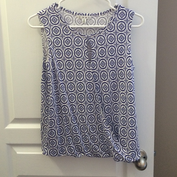 Blue & White Cabi Top