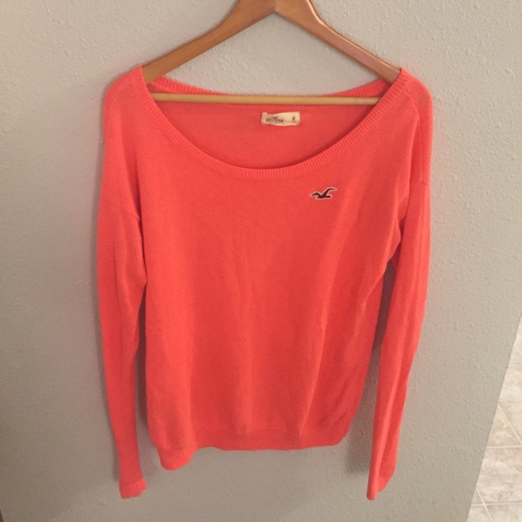 Hollister Sweater Bundle! Gotta Go Sale!