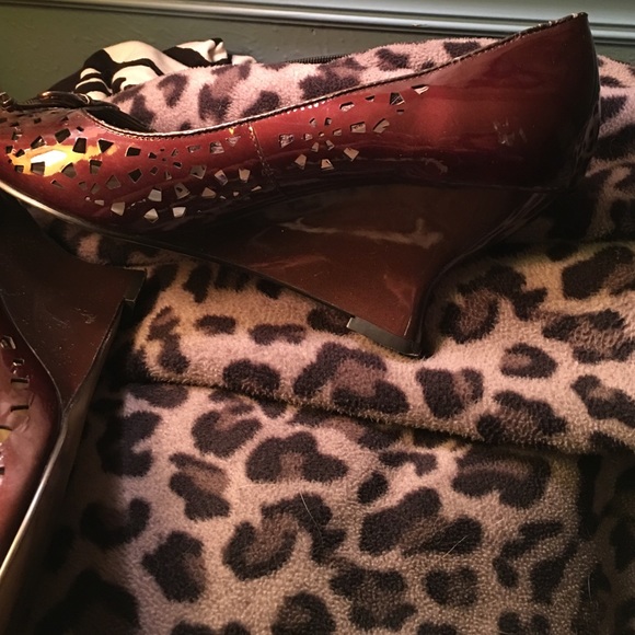 Peep toes wedge patent leather - Picture 3 of 4