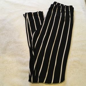 Black and white striped leggings