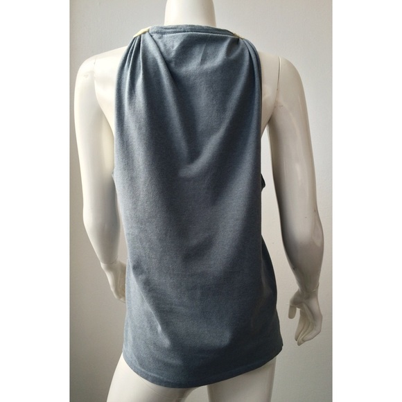 Floral Textured Tank Top - Picture 3 of 4