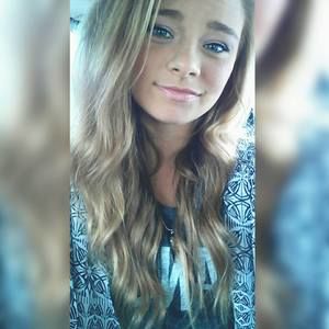 Meet your Posher, Brooke