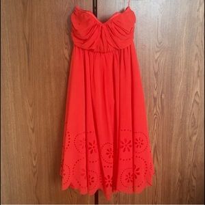H&M strapless Midi dress size 4 (which is size 2 )