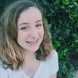 Meet your Posher, Avery