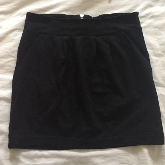 Black cotton mini skirt