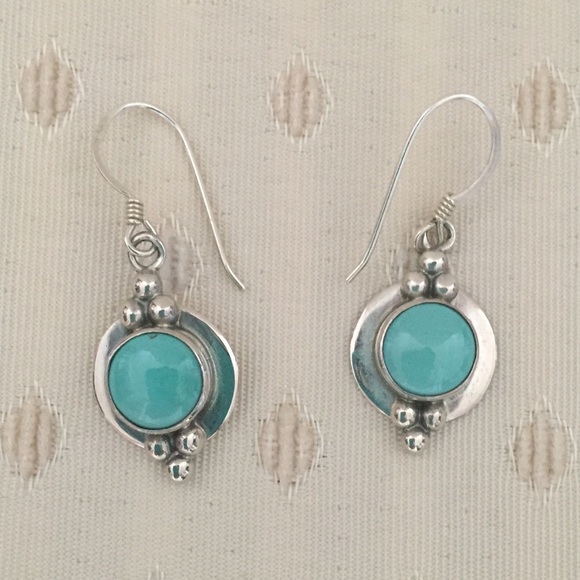 Jewelry - Sterling Silver Turquoise Stone Dangle Earrings
