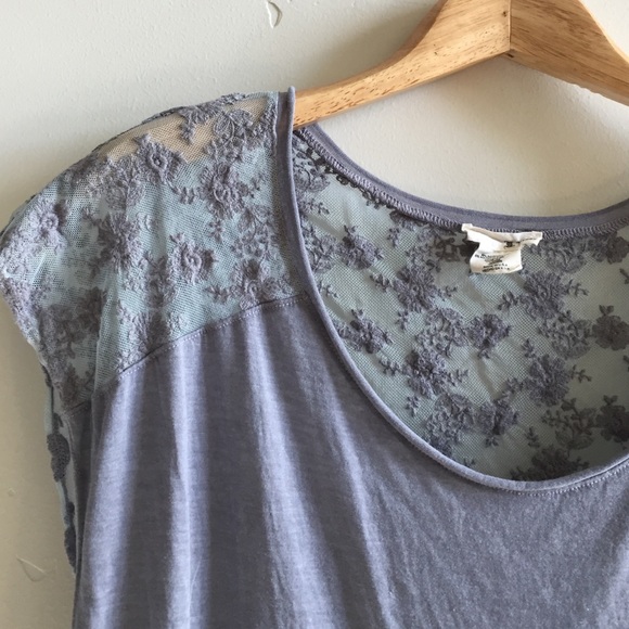 *SOLD* M. Rena Top - Picture 2 of 4