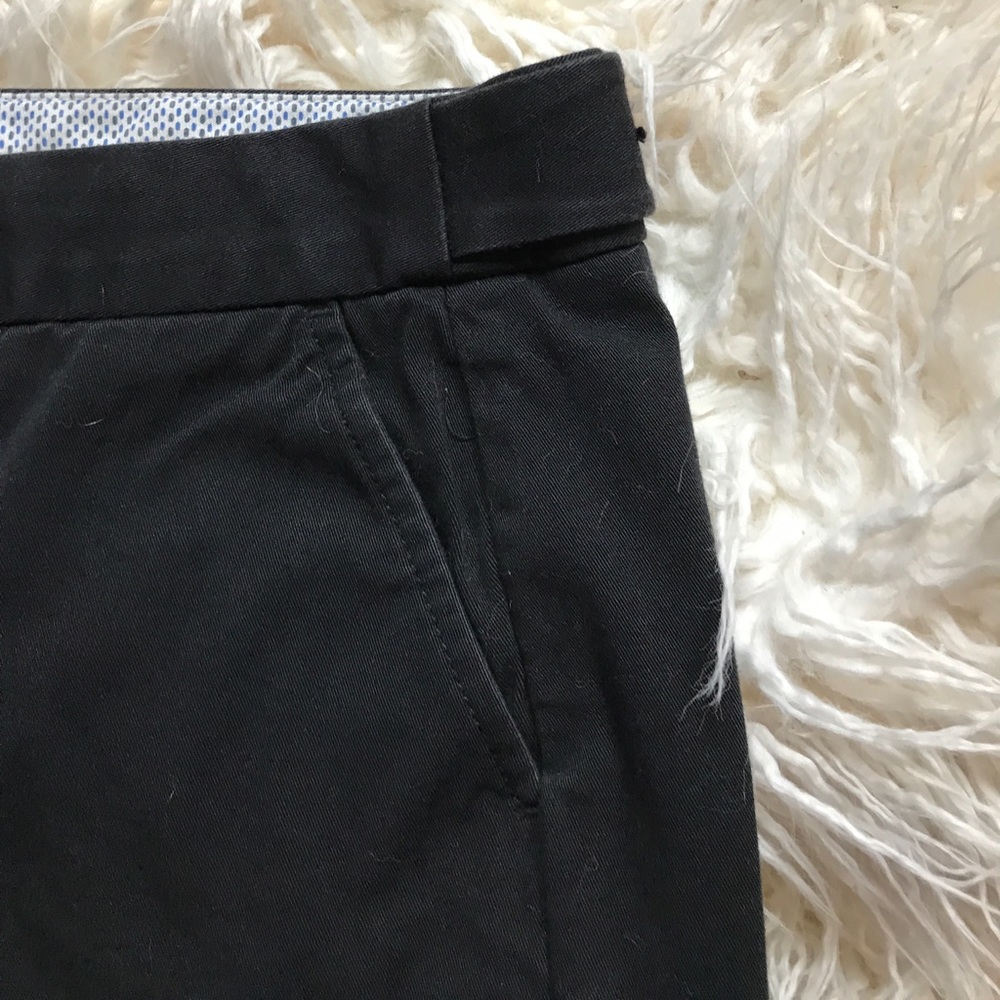 *SOON TO DONATE* Work GAP Skirt - Picture 5 of 6