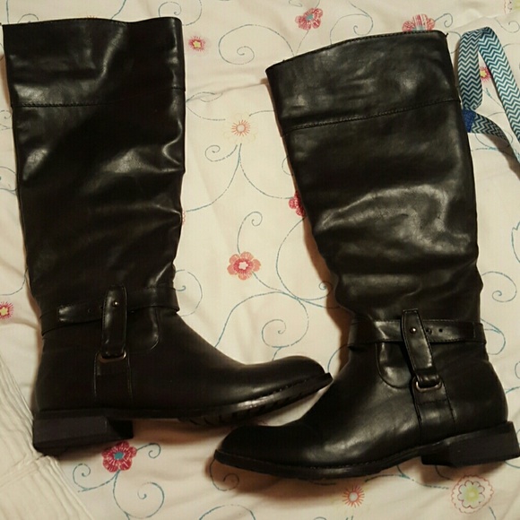 Black riding boots - Picture 1 of 2