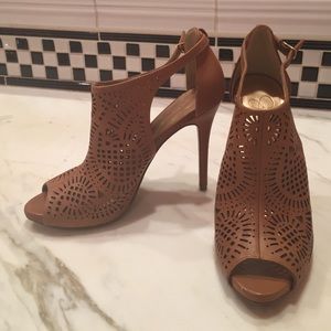 Jessica Simpson NEW Brown Heels