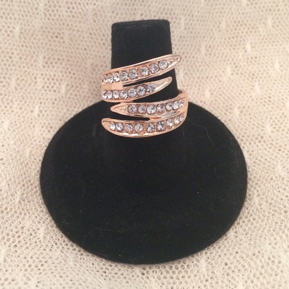 Rose gold and crystal ring