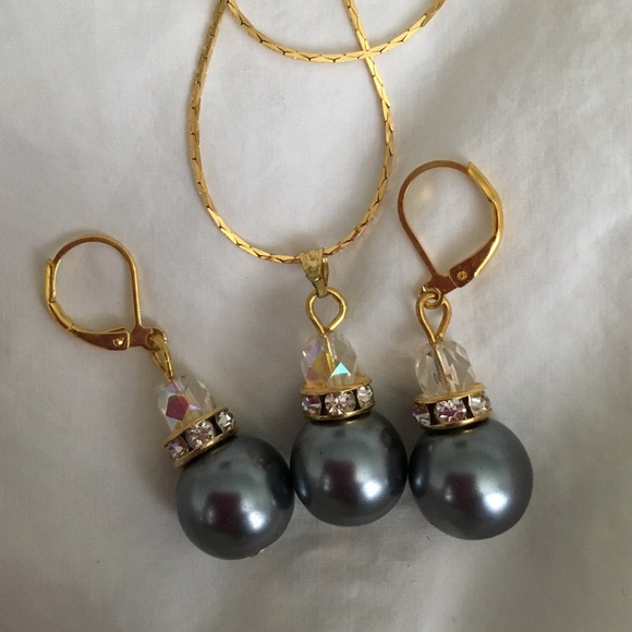 Earring pendant sets. - Picture 2 of 4