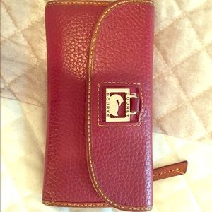 Dooney & Burke used red wallet.