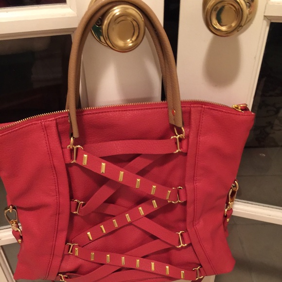 NWT. Never been used Jessica Simpson purse.