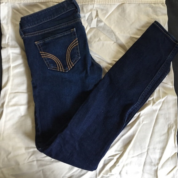 Dark wash hollister jeans