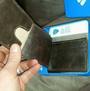 Mens Columbia wallet