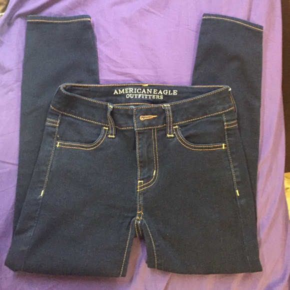 American Eagle Dark Wash Jegging Crop