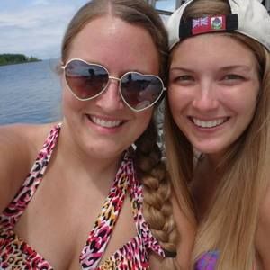 Meet your Posher, Mara