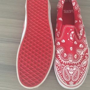 red bandana slip on vans red bandana slip on vans