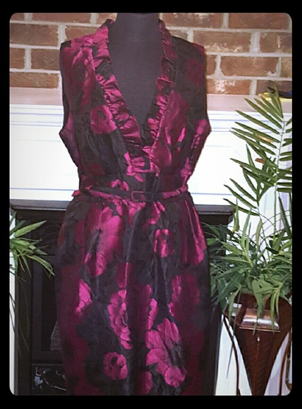 🔴 $$ New Floral Dress for a Special Ocassion