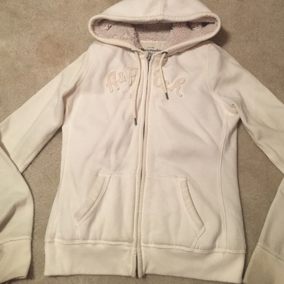 Abercrombie & Fitch Furry jacket