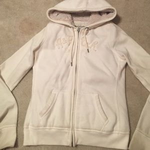 Abercrombie & Fitch Furry jacket