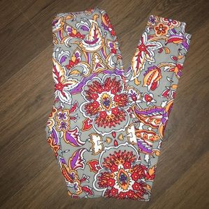 Tween size Lularoe leggings