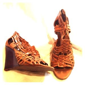 Tory burch wedge