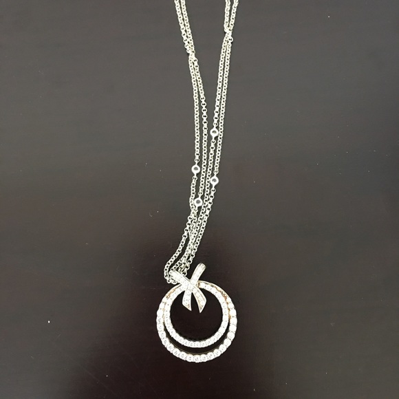 Follie necklace
