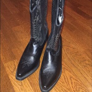 LEATHER COWBOY BOOTS