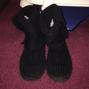 UGG Classic Cardy Womens Boots.