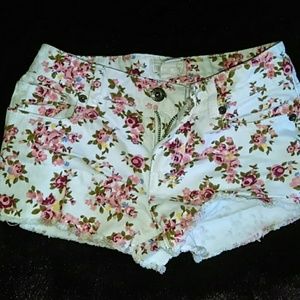 Floral white denim Jean shorts