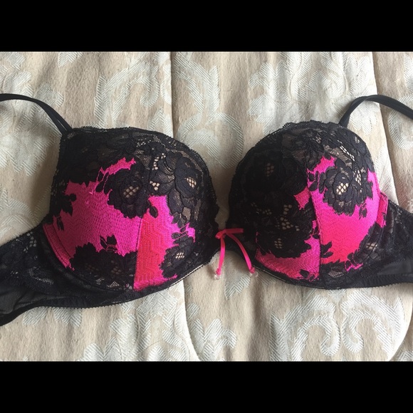 Victoria's Secret push up bra