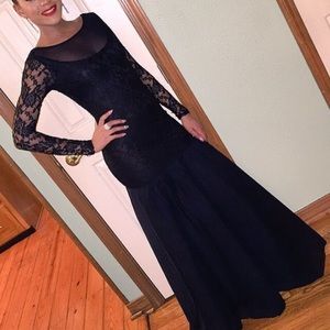 Black dress from Windsor