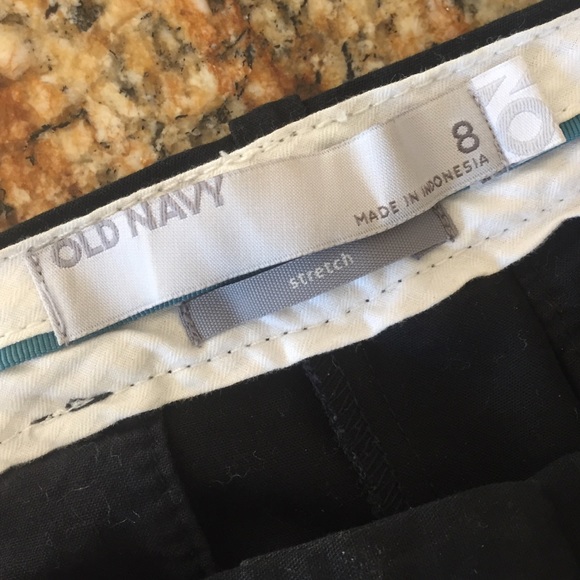 Black trouser shorts - Picture 3 of 4