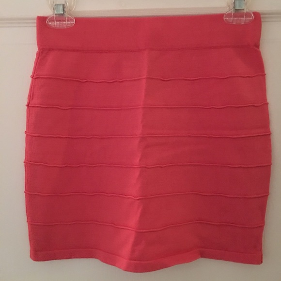 Wet Seal Coral Stretch Skirt Size S