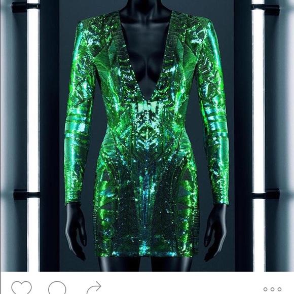 Balmain - Picture 3 of 3