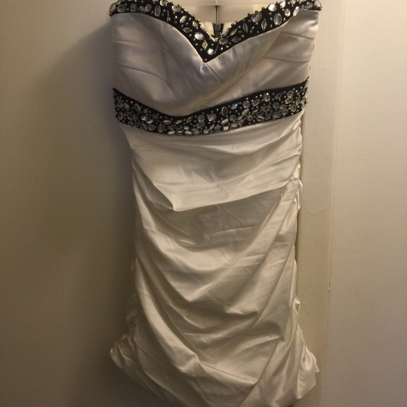 Sequin Hearts Homecoming Dress.