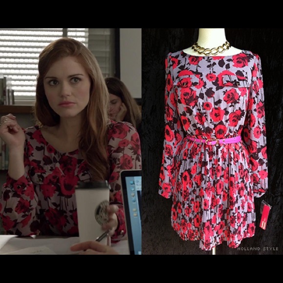 XHILIRATION FLORAL DRESS ASO TEEN WOLF