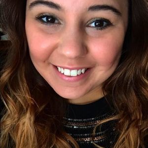 Meet your Posher, Katherine