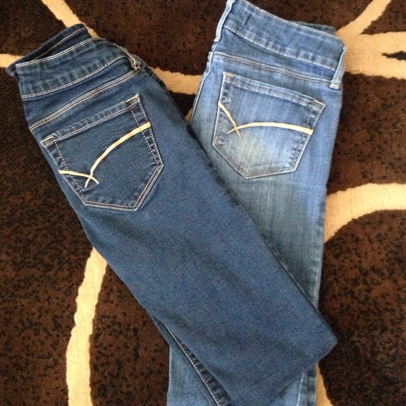 Bullhead jeans !!