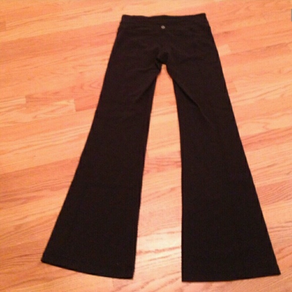 Lululemon groove pants