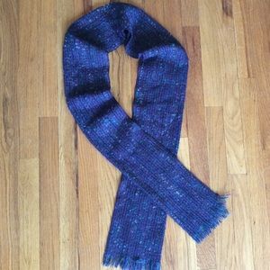 LONG WOVEN SCARF