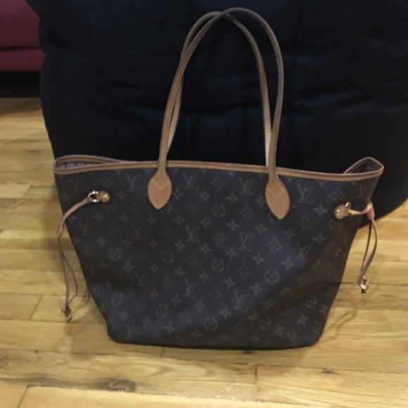 SOLD - Picture 4 of 4