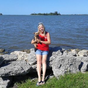 Meet your Posher, Debbie