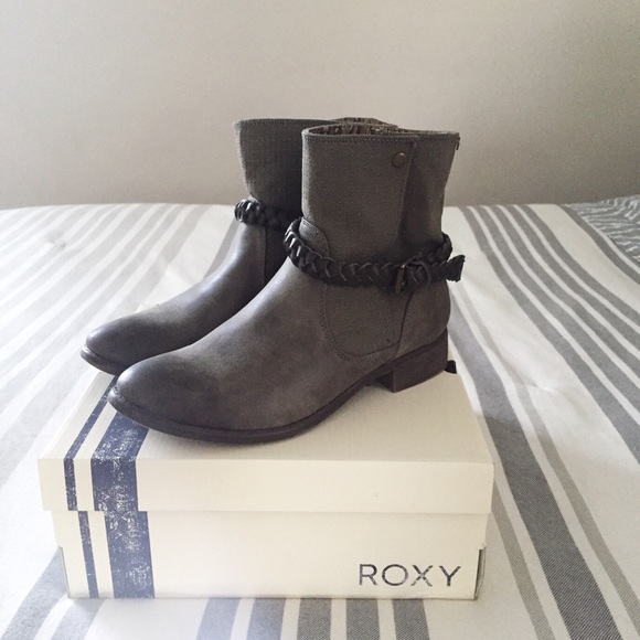 Roxy short boots
